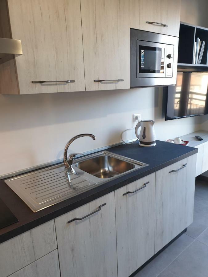 Sun Lake Apartments Desenzano del Garda Luaran gambar
